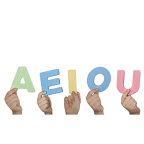 Long and short vowel sounds with common spellings 