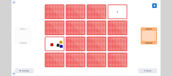 Playing an online memory game for kindergarten students